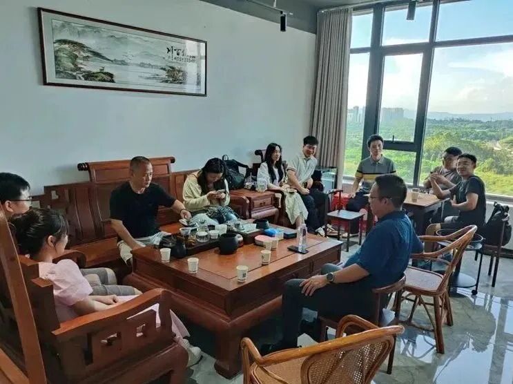 薪火相传聚邕城 聚力启航赴新程——四川大学广西校友会开展2026届校友迎新活动